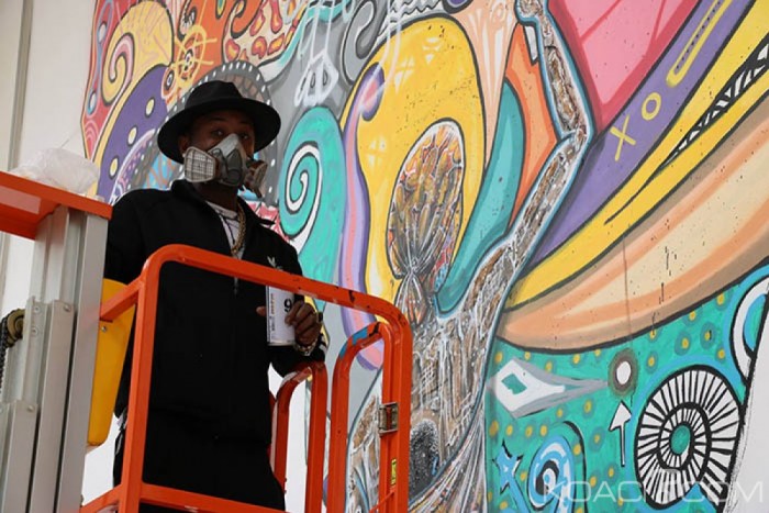 l'artiste ivoirien en vogue est l'une des principales attractions de l'inauguration de l'exposition «Rabat, l'Afrique en capitale »