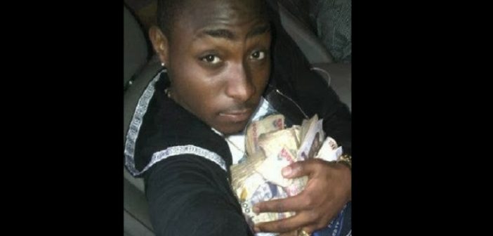 Davido révèle un «secret» sur comment il s’est fait 20 millions Naira en un jour