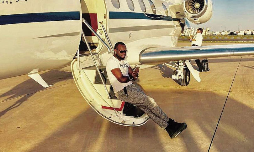 Un concert de Maitre Gims annulé parceque le chanteur a exigé un jet privé pour s'y rendre