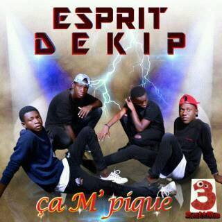 Esprit d'équipe - Ca m'pique